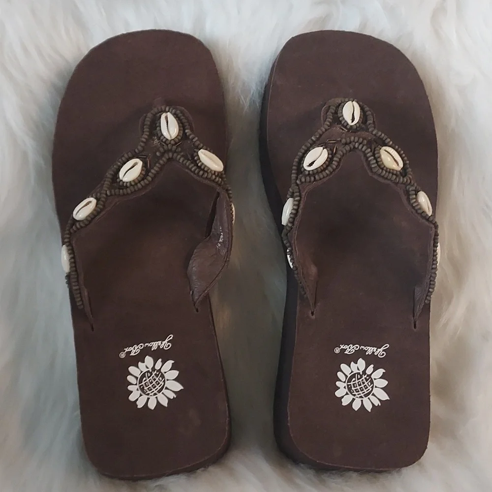 Yellow Box Aloha beaded leather Flip Flops - Picture 5 of 6